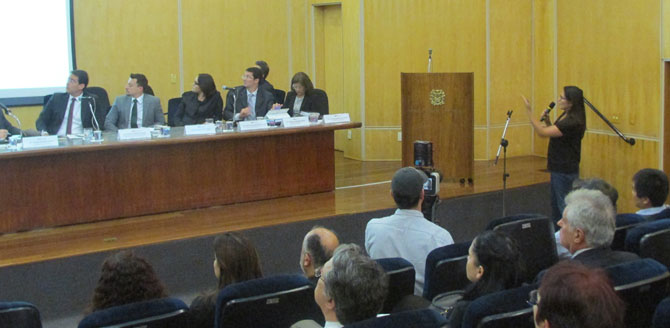 Momento da audiência no Ministério Público de São Paulo.